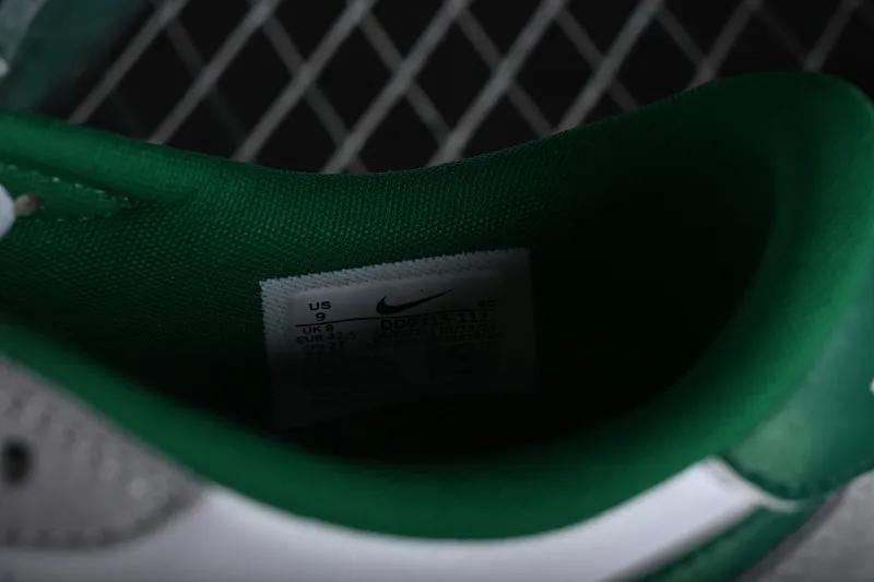 All categories Air Jordan Jordan series basketball shoes Air Jordan 1 Low G version pure original Air Jordan 1 Low Golf AJ1 Joe 1 new golf version gray white green color DD9315-112